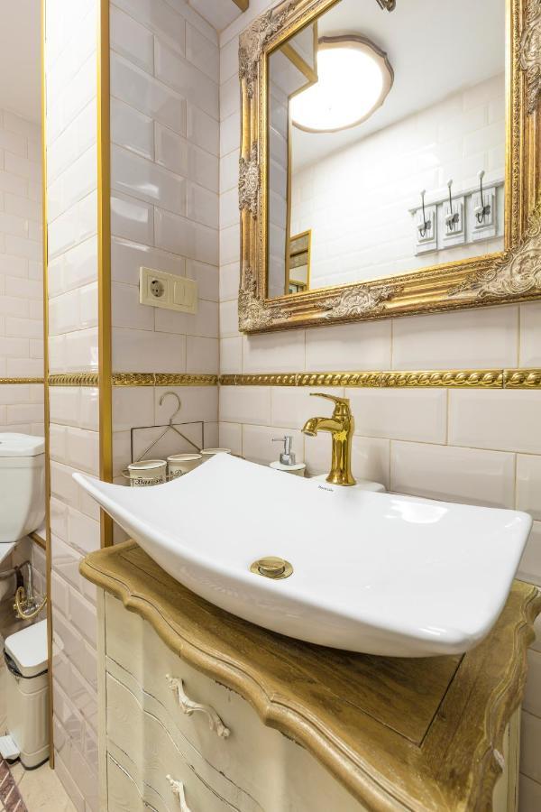 Apartmán Stylish 1Bd Flat With A Terrace Near The Centre Of Plovdiv By Flat Mаnager Exteriér fotografie